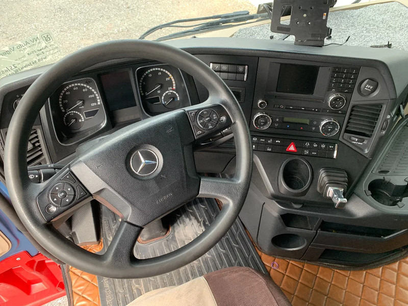 Mercedes-Benz Actros 2548 6X2 + Aanhanger*Palfinger crane*Cruise control*Airco* - Camion à rideaux coulissants, Camion grue: photos 3 Mercedes-Benz Actros 2548 6X2 + Aanhanger*Palfinger crane*Cruise control*Airco* - Camion à rideaux coulissants, Camion grue: photos 3