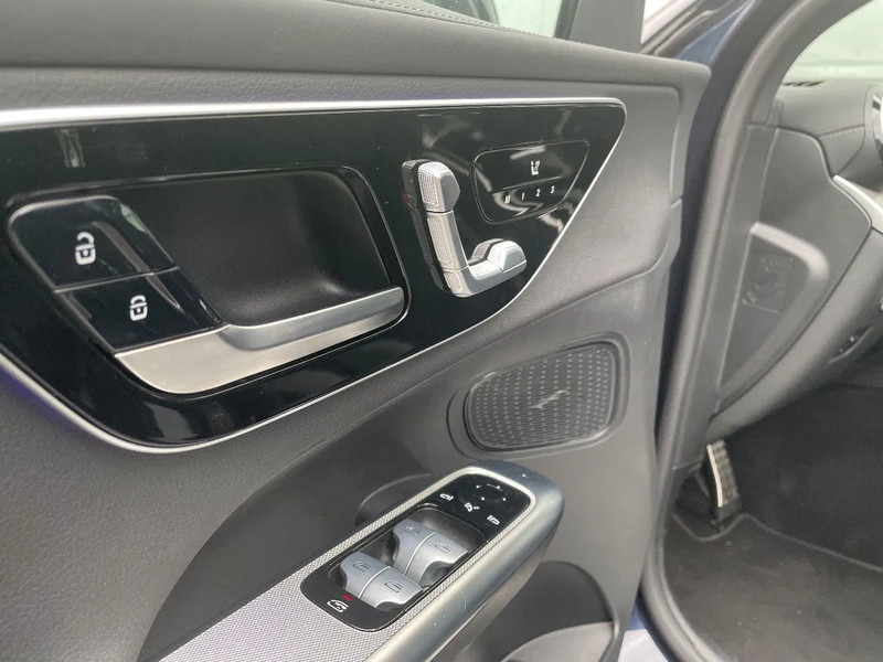 Mercedes-Benz GLC 300de - coupe- AMG - Stuur assistent - Distronic Cruise Control - SUV: photos 4 Mercedes-Benz GLC 300de - coupe- AMG - Stuur assistent - Distronic Cruise Control - SUV: photos 4