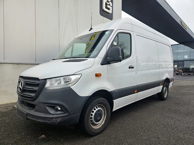Mercedes-Benz Sprinter 317 CDI*L2H2*360°Camera*Zetelverwarming*Tempomat*Navi* - Fourgon utilitaire: photos 1 Mercedes-Benz Sprinter 317 CDI*L2H2*360°Camera*Zetelverwarming*Tempomat*Navi* - Fourgon utilitaire: photos 1