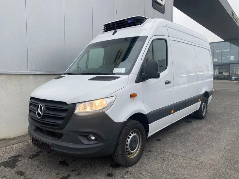 Mercedes-Benz Sprinter 317 CDI*NEW XARIOS 350*L2H2*360°CAMERA*TEMPOMAT*NAVIGATIE* - Véhicule utilitaire frigorifique: photos 1 Mercedes-Benz Sprinter 317 CDI*NEW XARIOS 350*L2H2*360°CAMERA*TEMPOMAT*NAVIGATIE* - Véhicule utilitaire frigorifique: photos 1