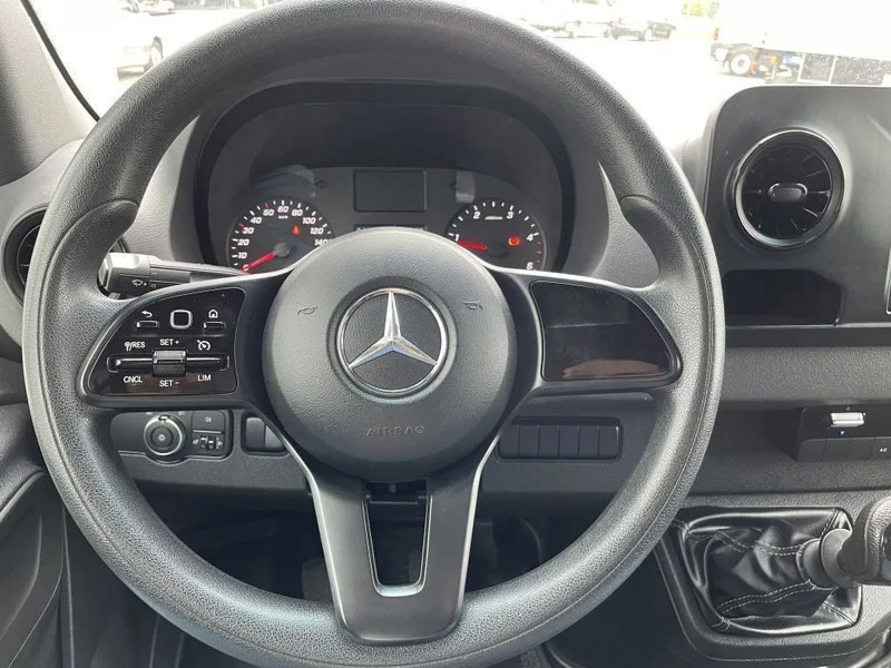 Mercedes-Benz Sprinter 514 *Airconditioning*Cruise control*Zijwindassistent*laadbrug - Fourgon: photos 4 Mercedes-Benz Sprinter 514 *Airconditioning*Cruise control*Zijwindassistent*laadbrug - Fourgon: photos 4