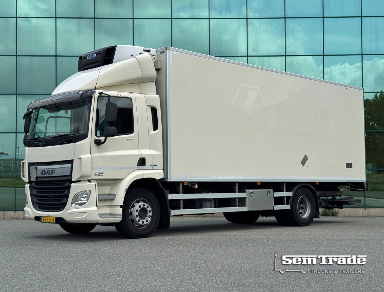 DAF CF 290 - Camion frigorifique: photos 1 DAF CF 290 - Camion frigorifique: photos 1