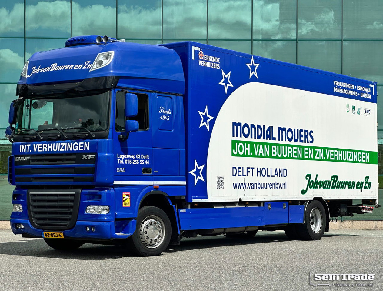 DAF XF 105.410 SSC Euro 5 Only 408.000 KM Full AIR Tail Lift Side Doors TOP Condition Holland Truck - Camion fourgon: photos 1 DAF XF 105.410 SSC Euro 5 Only 408.000 KM Full AIR Tail Lift Side Doors TOP Condition Holland Truck - Camion fourgon: photos 1