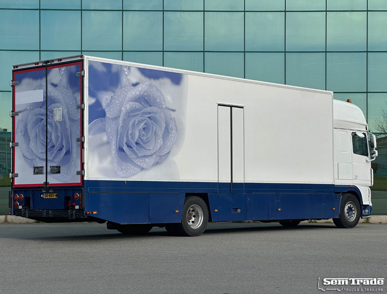 DAF XF 105.460 SSC 7 Karren BAK Bloemen Verkoop Koeling Klep Kachel - Camion frigorifique: photos 4 DAF XF 105.460 SSC 7 Karren BAK Bloemen Verkoop Koeling Klep Kachel - Camion frigorifique: photos 4