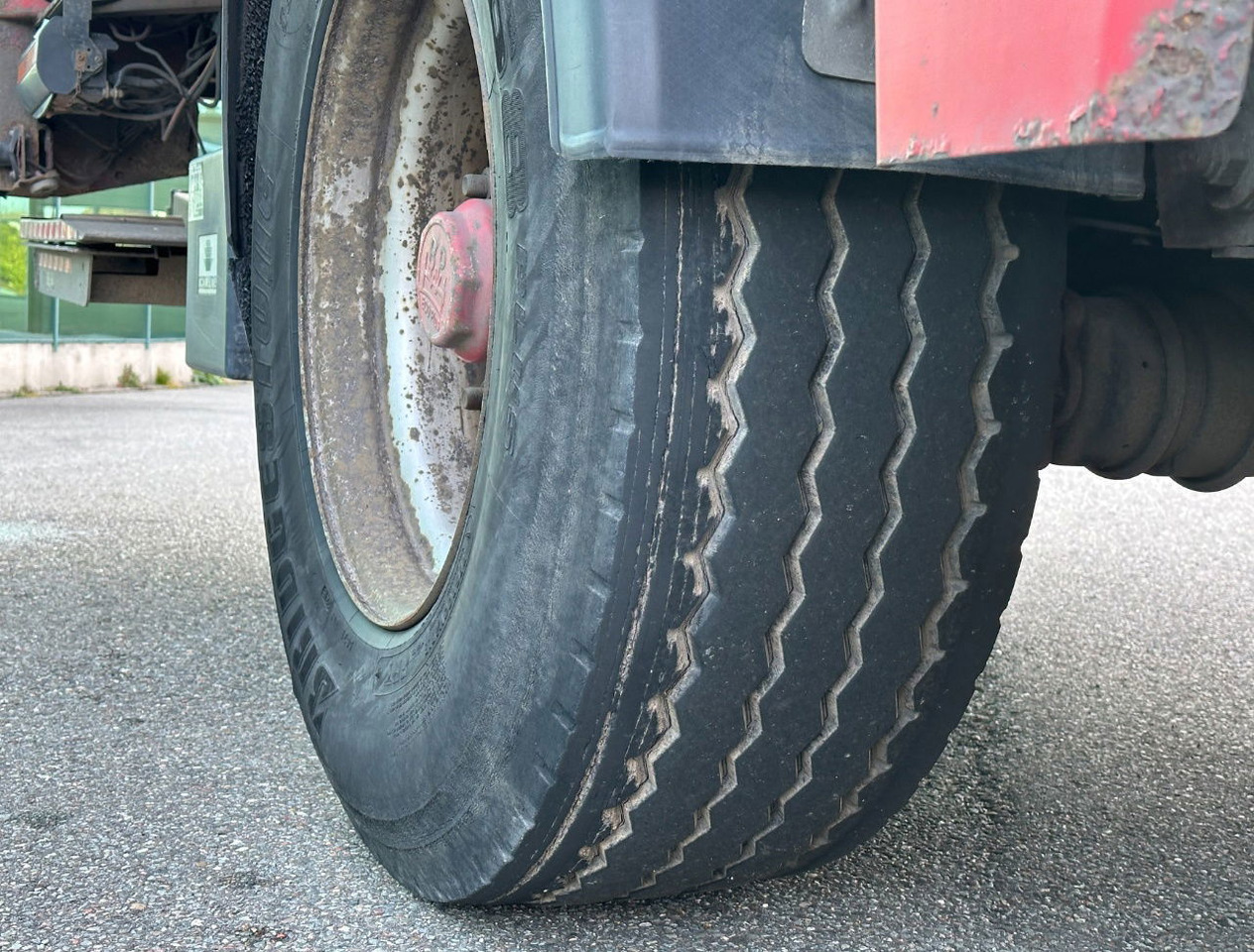 Semi-remorque frigorifique Renders Chereau Carrier Maxima 1300 Steering Axle Tail Lift Belgium Trailer: photos 16 Semi-remorque frigorifique Renders Chereau Carrier Maxima 1300 Steering Axle Tail Lift Belgium Trailer: photos 16