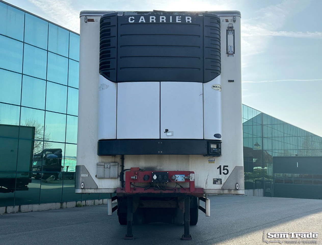 Semi-remorque frigorifique Renders Chereau Carrier Maxima 1300 Steering Axle Tail Lift Belgium Trailer: photos 8 Semi-remorque frigorifique Renders Chereau Carrier Maxima 1300 Steering Axle Tail Lift Belgium Trailer: photos 8