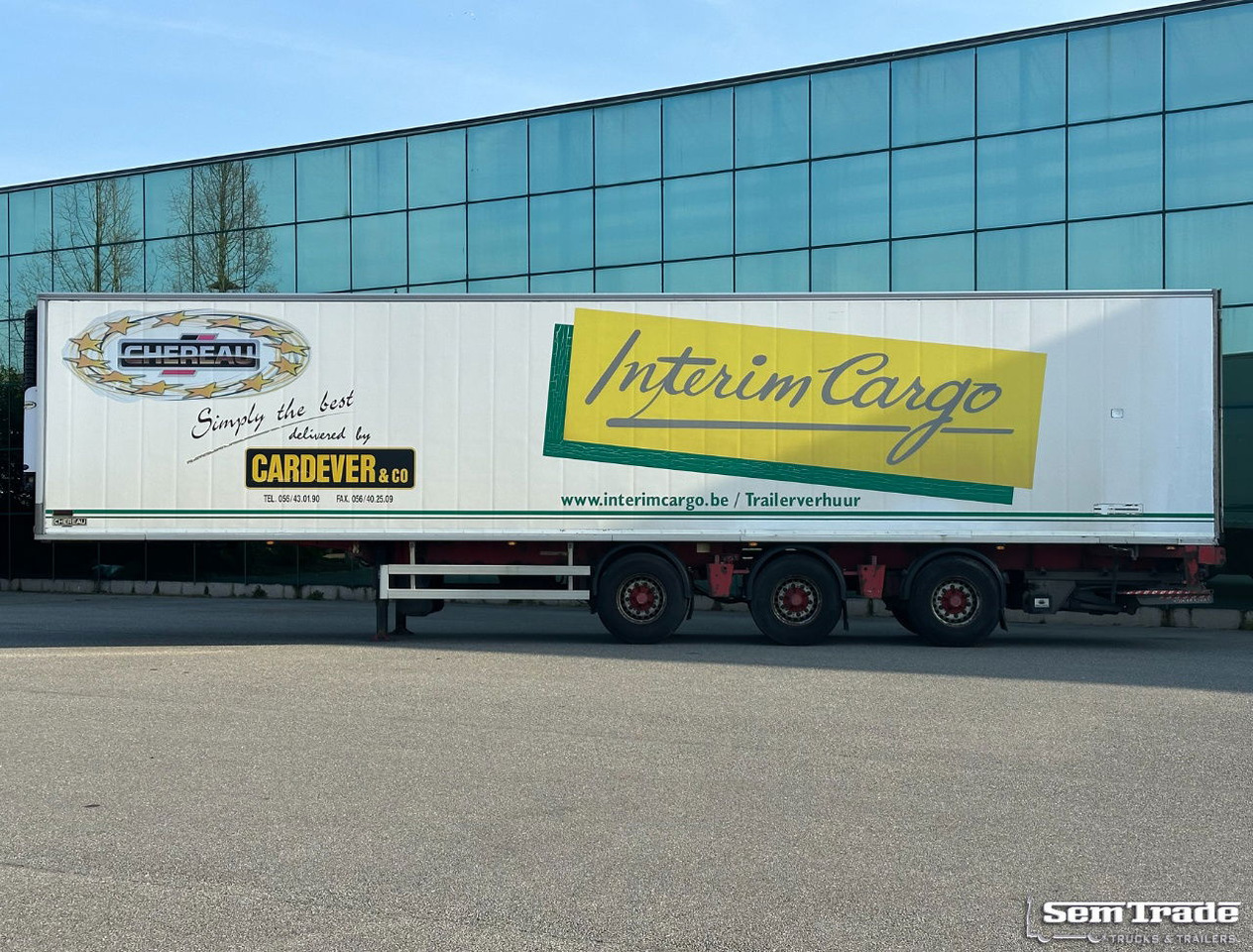 Renders Chereau Carrier Maxima 1300 Steering Axle Tail Lift Belgium Trailer - Semi-remorque frigorifique: photos 2 Renders Chereau Carrier Maxima 1300 Steering Axle Tail Lift Belgium Trailer - Semi-remorque frigorifique: photos 2
