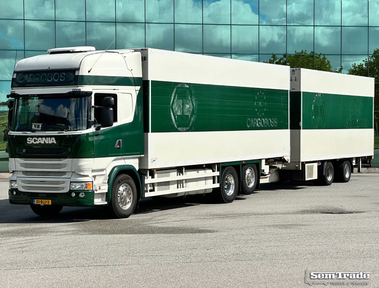 Scania R450 Retarder VAN Beurden Isolated Boxes TRS Cooling Tail Lift TOP Condition NL-Combi - Camion frigorifique: photos 1 Scania R450 Retarder VAN Beurden Isolated Boxes TRS Cooling Tail Lift TOP Condition NL-Combi - Camion frigorifique: photos 1