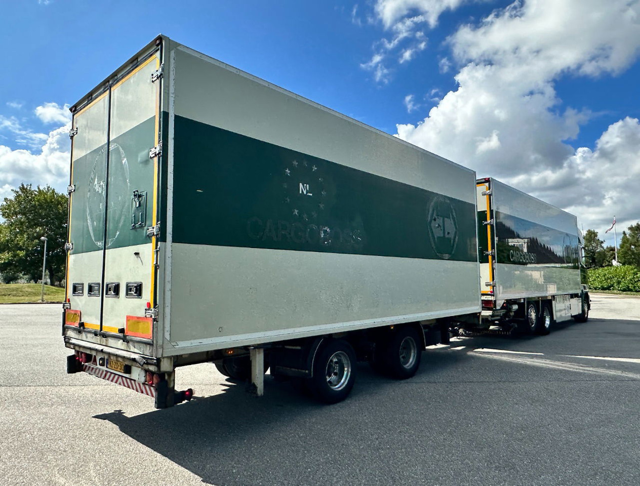 Scania R450 Retarder VAN Beurden Isolated Boxes TRS Cooling Tail Lift TOP Condition NL-Combi - Camion frigorifique: photos 4 Scania R450 Retarder VAN Beurden Isolated Boxes TRS Cooling Tail Lift TOP Condition NL-Combi - Camion frigorifique: photos 4