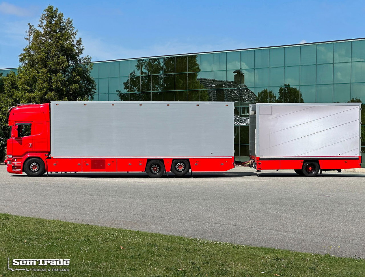 Scania R580 V8 Retarder 2X Thermo King Theo Mulder Isolated Boxes Super Condition NL-Combi - Camion frigorifique: photos 2 Scania R580 V8 Retarder 2X Thermo King Theo Mulder Isolated Boxes Super Condition NL-Combi - Camion frigorifique: photos 2