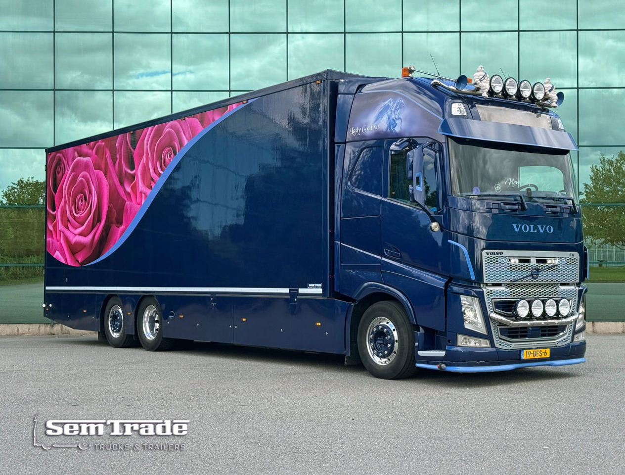 Volvo FH Full AIR Full Options Super Condition Show Truck Carrier Supra Flowers - Camion frigorifique: photos 5 Volvo FH Full AIR Full Options Super Condition Show Truck Carrier Supra Flowers - Camion frigorifique: photos 5