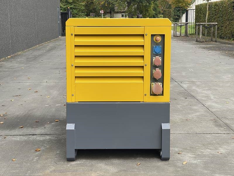 Atlas-Copco QAS 40 - Groupe électrogène: photos 2 Atlas-Copco QAS 40 - Groupe électrogène: photos 2