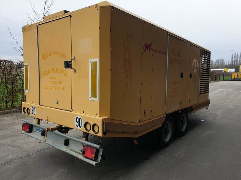 Ingersoll Rand XHP 1170 WCAT - Compresseur d'air: photos 2 Ingersoll Rand XHP 1170 WCAT - Compresseur d'air: photos 2
