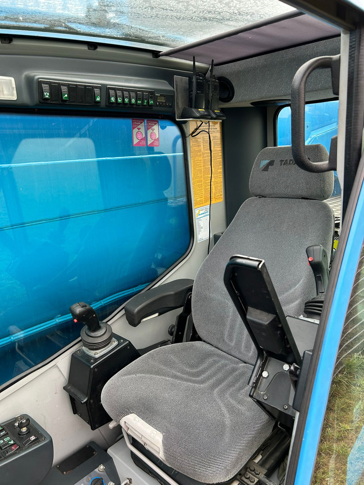 Grue mobile TADANO ATF 220G-5: photos 9 Grue mobile TADANO ATF 220G-5: photos 9