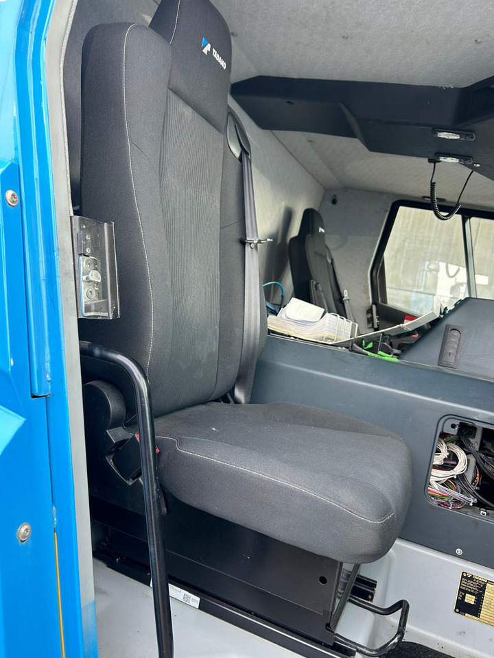 Grue mobile TADANO ATF 220G-5: photos 8 Grue mobile TADANO ATF 220G-5: photos 8