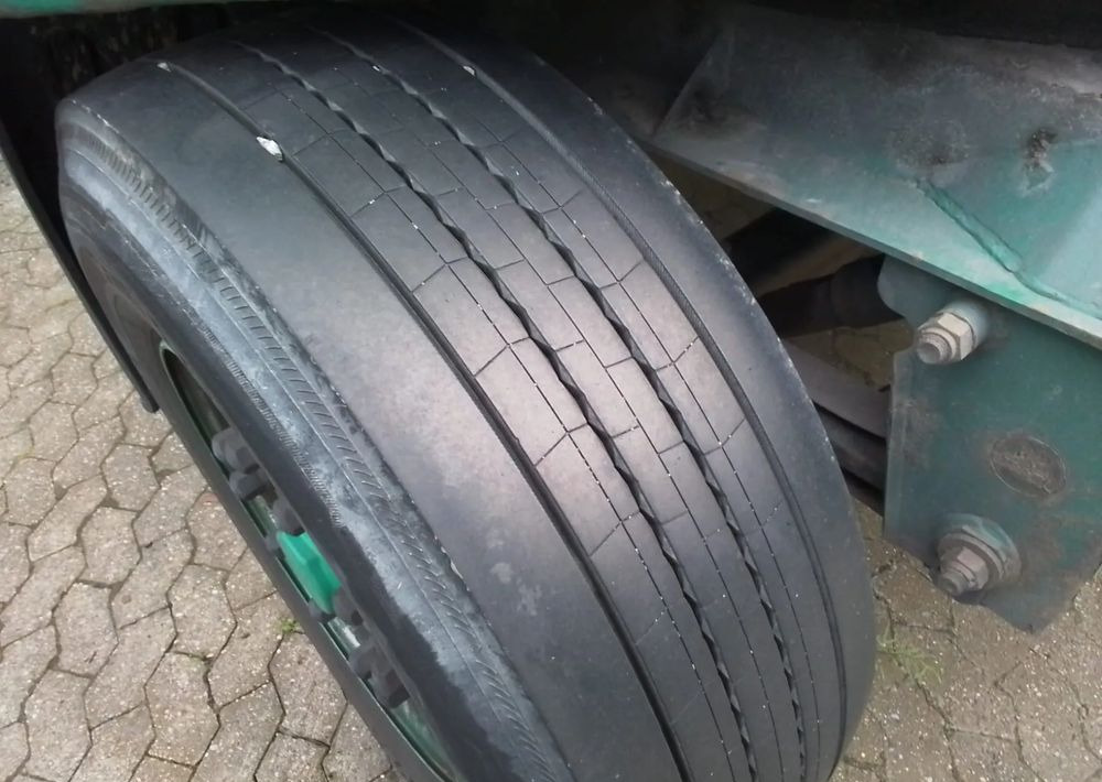 Krone Przyczepa 3 osie Firanka - Remorque rideaux coulissants: photos 5 Krone Przyczepa 3 osie Firanka - Remorque rideaux coulissants: photos 5