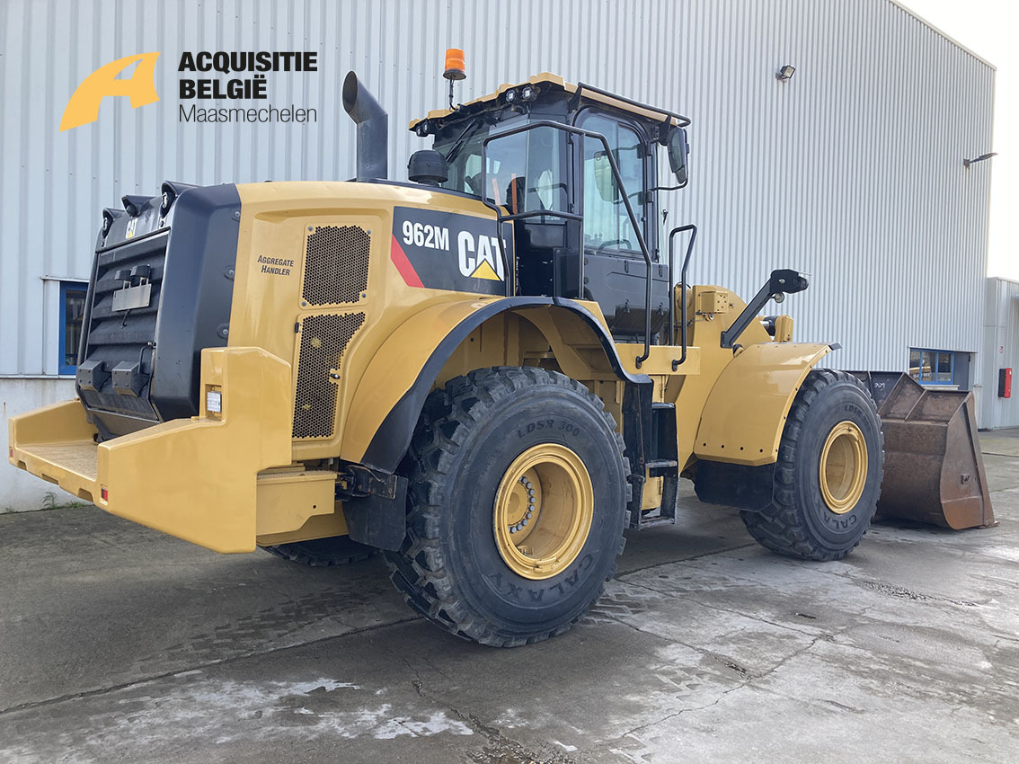 CATERPILLAR 962M - Chargeuse sur pneus: photos 4 CATERPILLAR 962M - Chargeuse sur pneus: photos 4