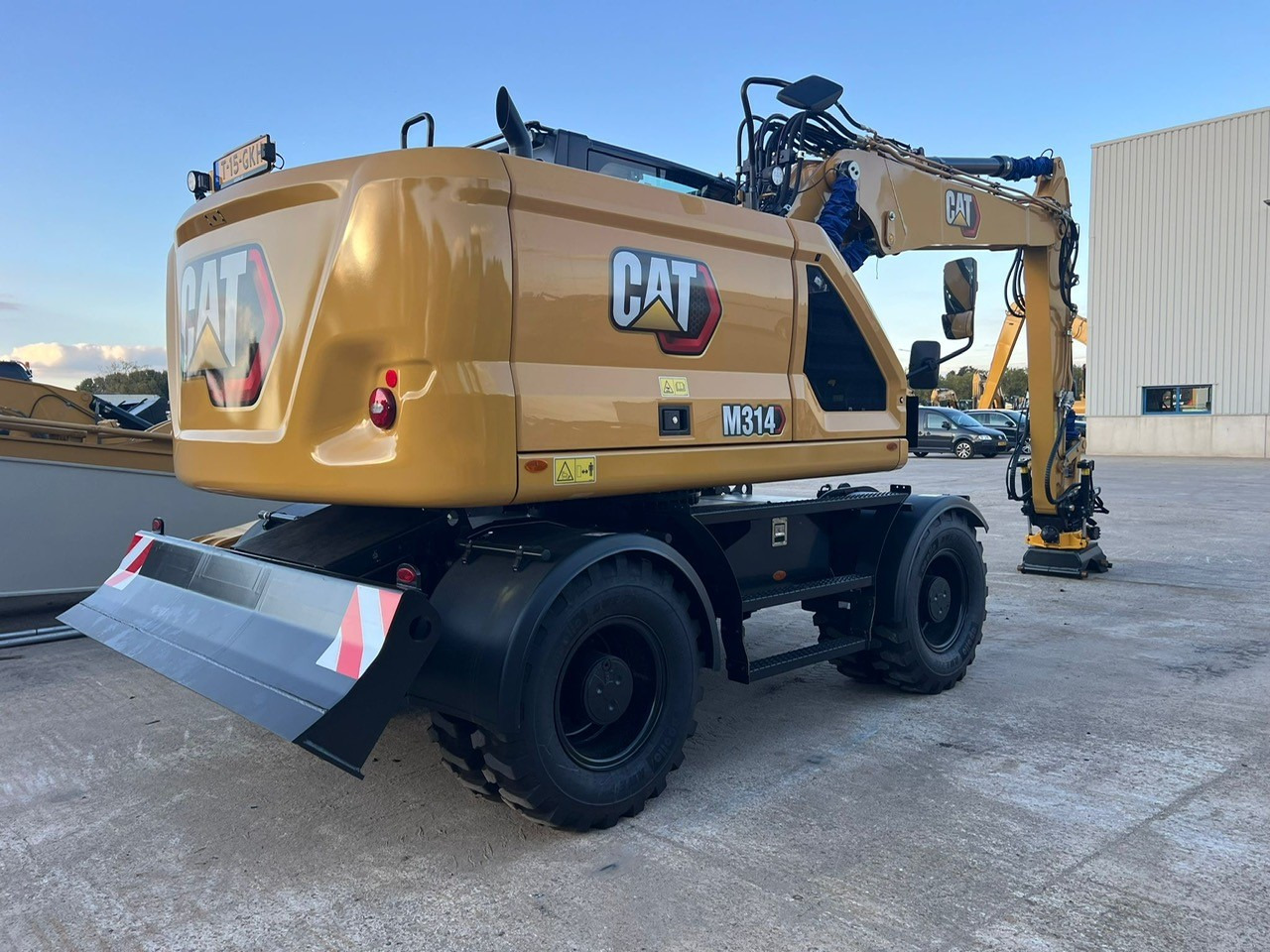 CATERPILLAR M314 - Pelle sur pneus: photos 1 CATERPILLAR M314 - Pelle sur pneus: photos 1