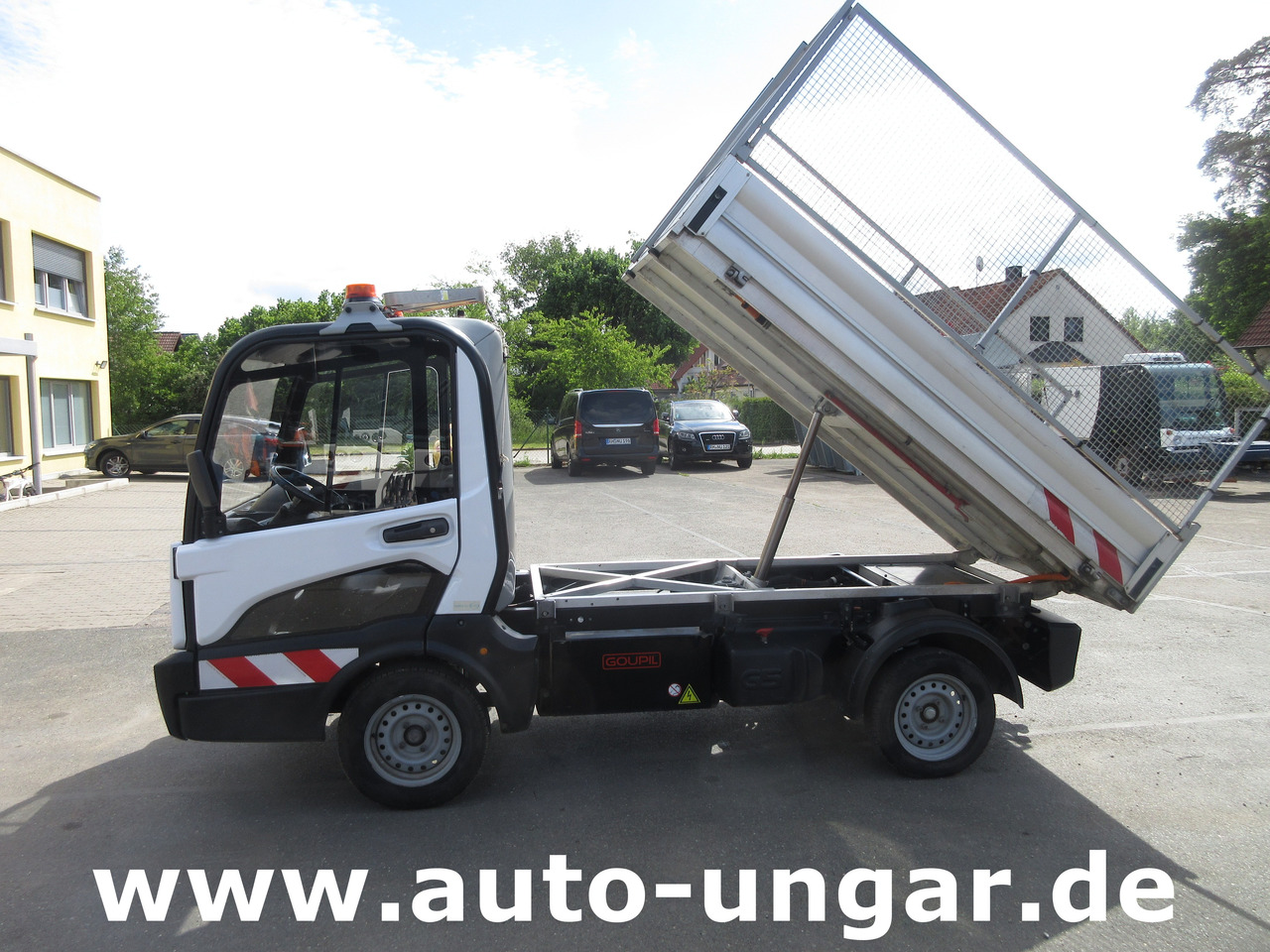 GOUPIL G5 Kipper lange Pritsche AHK Bordwanderhöhung Elektrofahrzeug - Utilitaire électrique compact: photos 4 GOUPIL G5 Kipper lange Pritsche AHK Bordwanderhöhung Elektrofahrzeug - Utilitaire électrique compact: photos 4