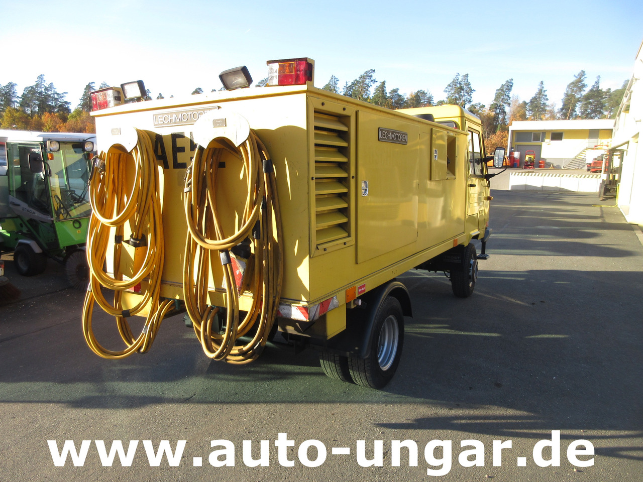 MULTICAR M26 Lechmotoren GPU Ground Power Unit - used GSE - 28V DC & 115V 400Hz - Groupe électrogène au sol: photos 5 MULTICAR M26 Lechmotoren GPU Ground Power Unit - used GSE - 28V DC & 115V 400Hz - Groupe électrogène au sol: photos 5