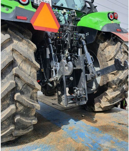 Deutz Agrotron 6145.4 - Tracteur agricole: photos 2 Deutz Agrotron 6145.4 - Tracteur agricole: photos 2