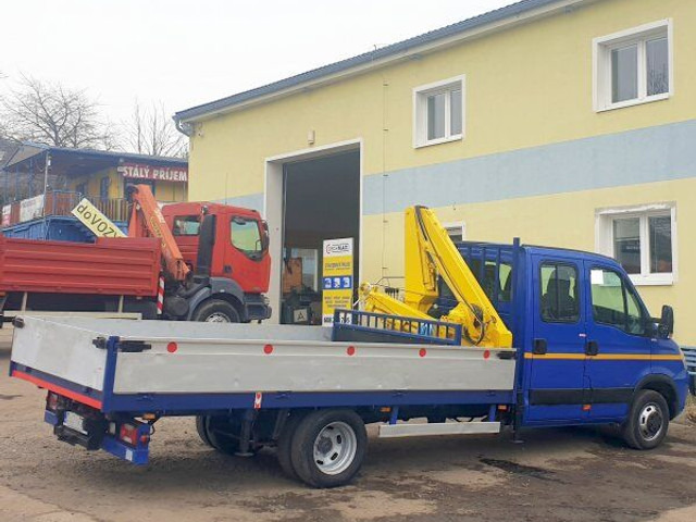 Iveco 50C18 Daily 3.D 16V +Effer - Fourgon plateau, Utilitaire double cabine: photos 1 Iveco 50C18 Daily 3.D 16V +Effer - Fourgon plateau, Utilitaire double cabine: photos 1