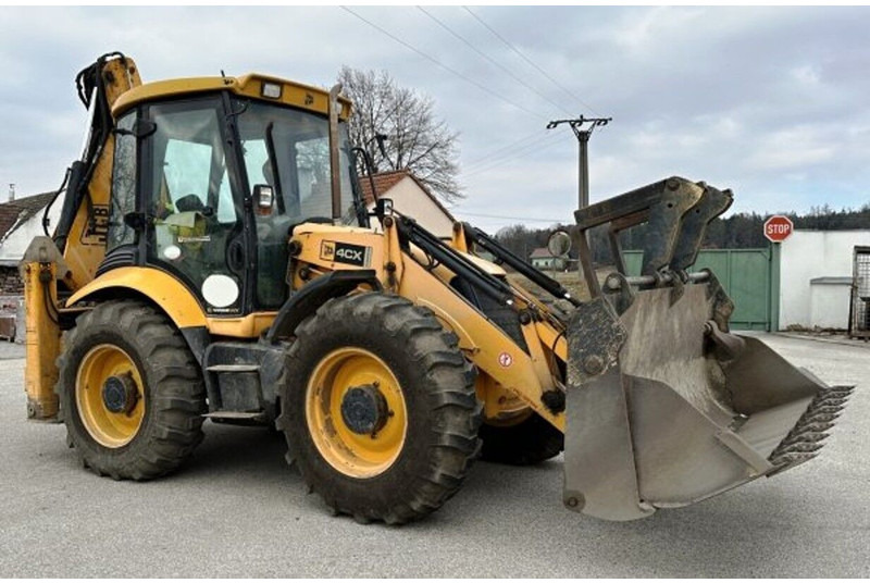 JCB 4 CX - Tractopelle: photos 2 JCB 4 CX - Tractopelle: photos 2