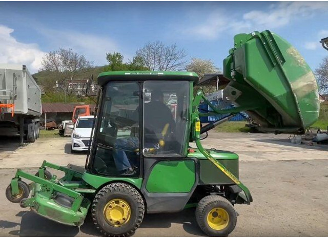 John Deere 1565 Serie II 4WD + MCS 600H - Motofaucheuse: photos 2 John Deere 1565 Serie II 4WD + MCS 600H - Motofaucheuse: photos 2