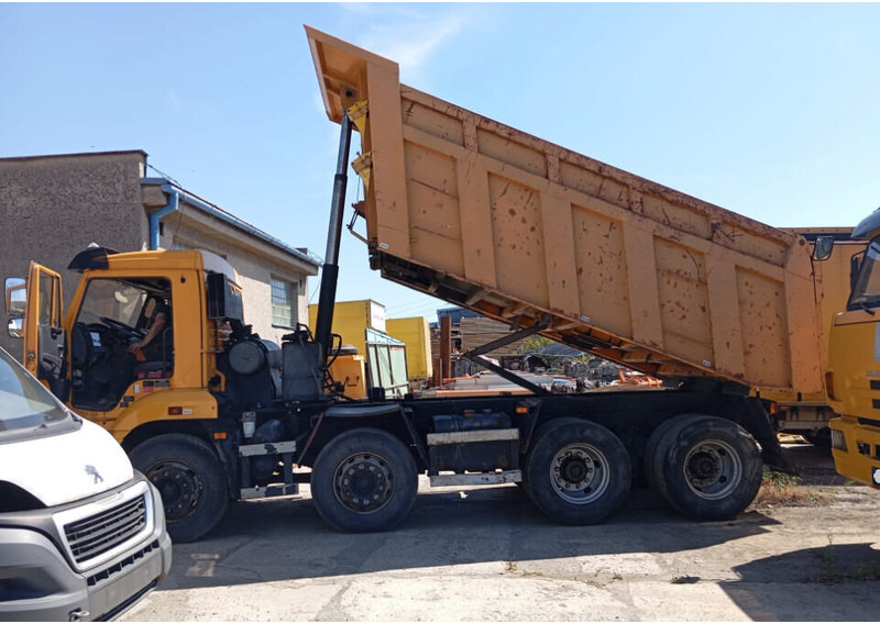 Kamaz 8x4 dumper 17m3 - Camion benne: photos 5 Kamaz 8x4 dumper 17m3 - Camion benne: photos 5