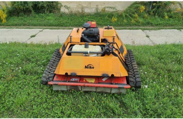 KommTek/NIKO - RoboFlail ONE (700kg/122cm profi) - Motofaucheuse: photos 3 KommTek/NIKO - RoboFlail ONE (700kg/122cm profi) - Motofaucheuse: photos 3