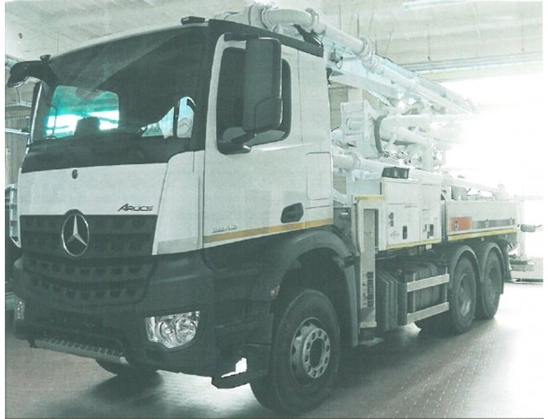 Mercedes-Benz Arocs 2840 - Pompe à béton stationnaire: photos 2 Mercedes-Benz Arocs 2840 - Pompe à béton stationnaire: photos 2