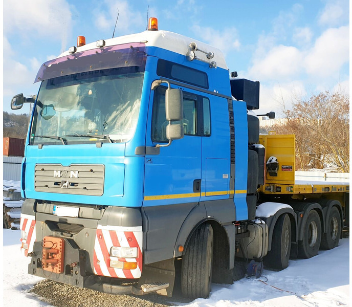 MAN 8x4 hydr. 250t TGA 41.680 BBS (8V) - Tracteur routier: photos 1 MAN 8x4 hydr. 250t TGA 41.680 BBS (8V) - Tracteur routier: photos 1