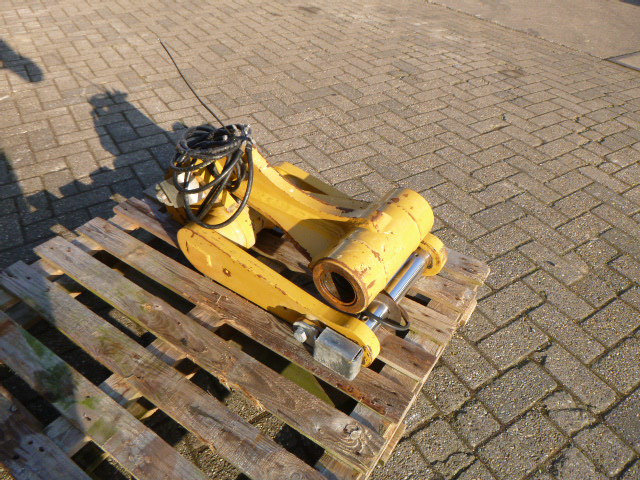 CAT M318/M320/M322 - Frame/ Châssis pour Pelle sur pneus: photos 2 CAT M318/M320/M322 - Frame/ Châssis pour Pelle sur pneus: photos 2