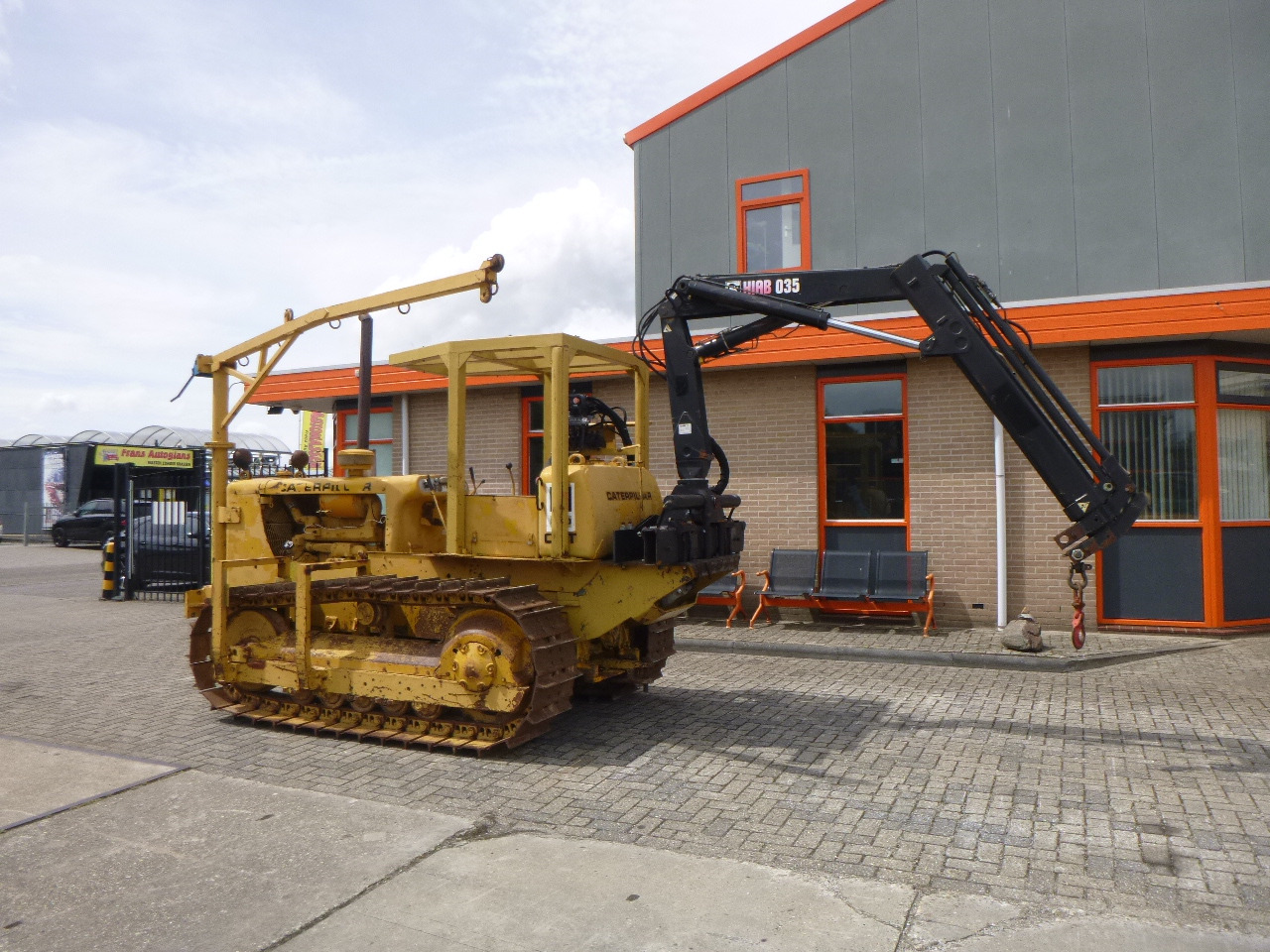 CATERPILLAR D4D - Poseur de canalisations: photos 2 CATERPILLAR D4D - Poseur de canalisations: photos 2