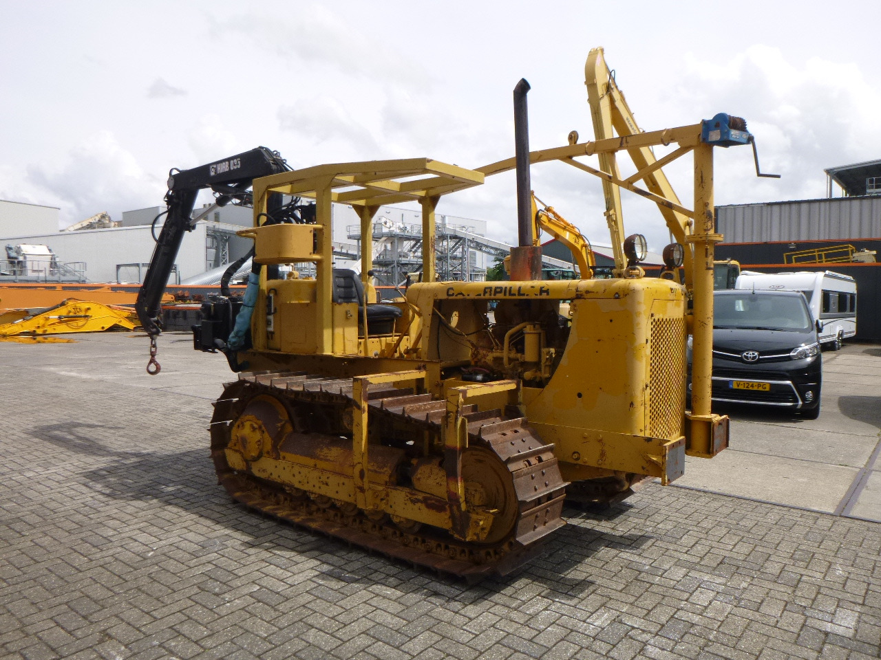 CATERPILLAR D4D - Poseur de canalisations: photos 5 CATERPILLAR D4D - Poseur de canalisations: photos 5