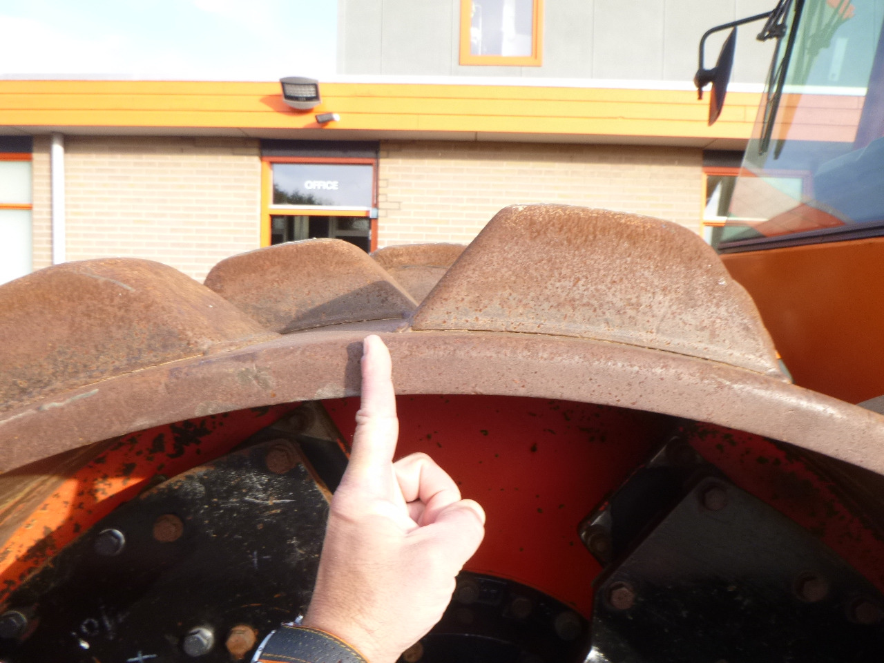 Compacteur à pieds de mouton/ Monocylindre DYNAPAC CA612PD: photos 18