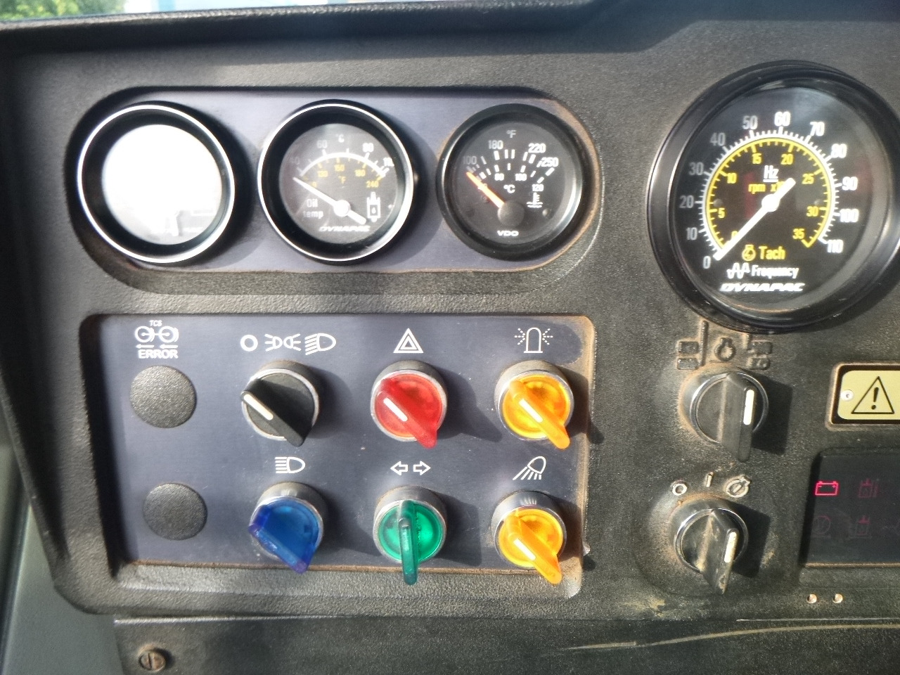 Compacteur à pieds de mouton/ Monocylindre DYNAPAC CA612PD: photos 34