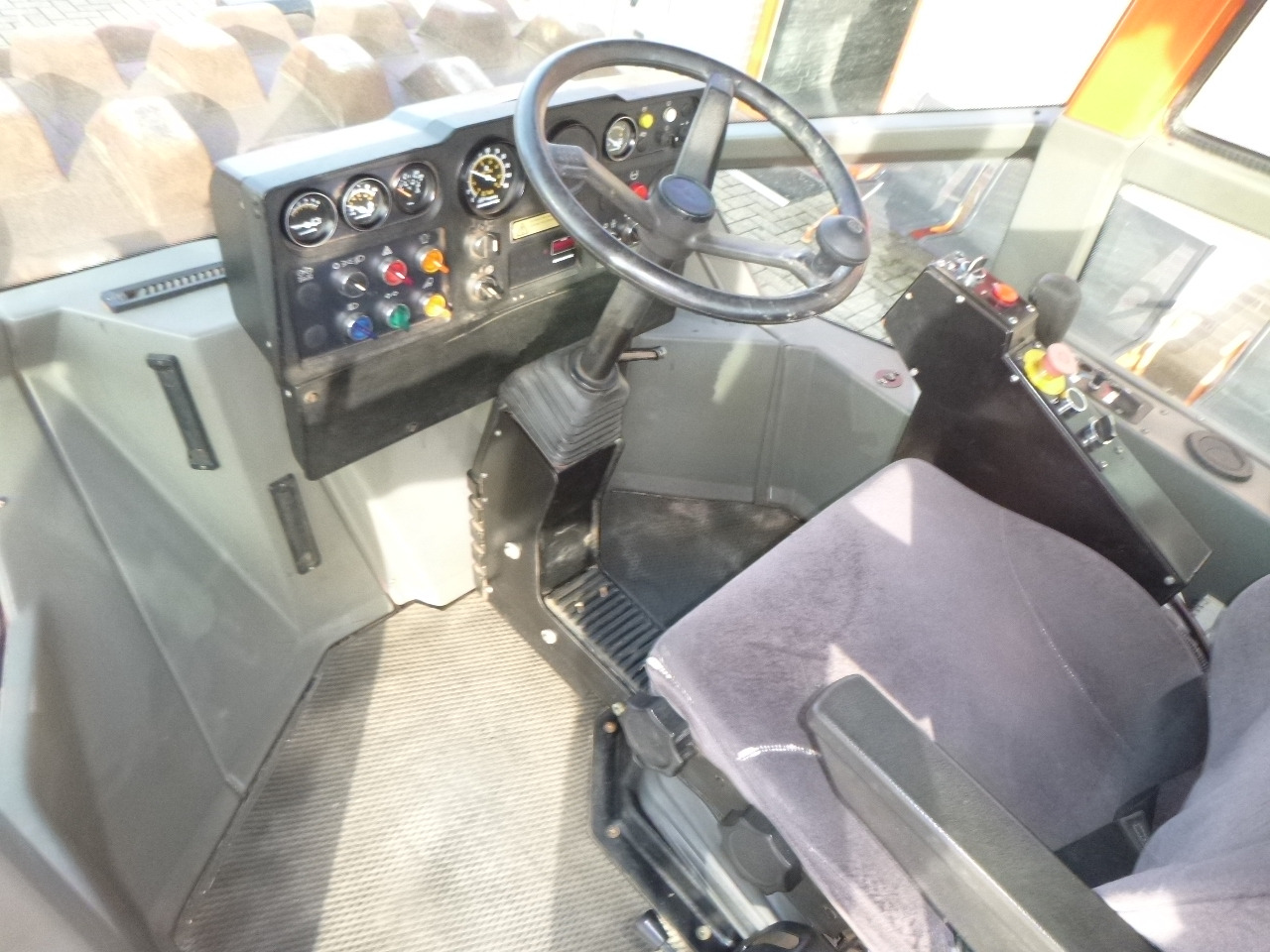 Compacteur à pieds de mouton/ Monocylindre DYNAPAC CA612PD: photos 28