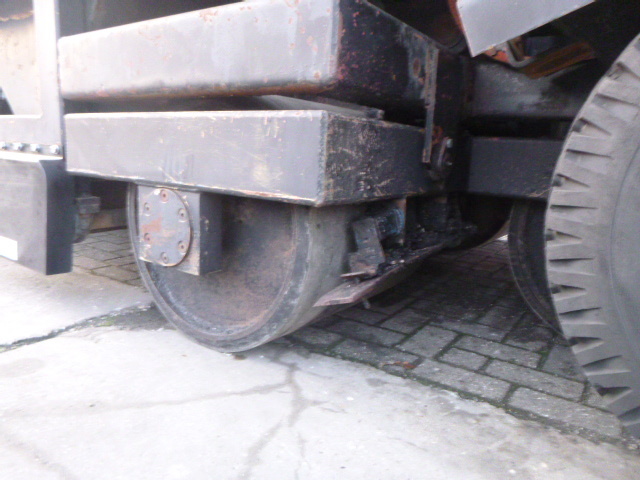 Travaux routiers DYNAPAC HR21  Chip Spreader: photos 10