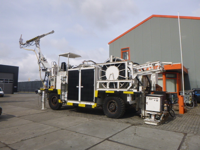 FUJI BUSSAN B-SFW1C-6S DRY / WET SHOTCRETE & GUNITE MACHINE - Tunnelier: photos 1 FUJI BUSSAN B-SFW1C-6S DRY / WET SHOTCRETE & GUNITE MACHINE - Tunnelier: photos 1
