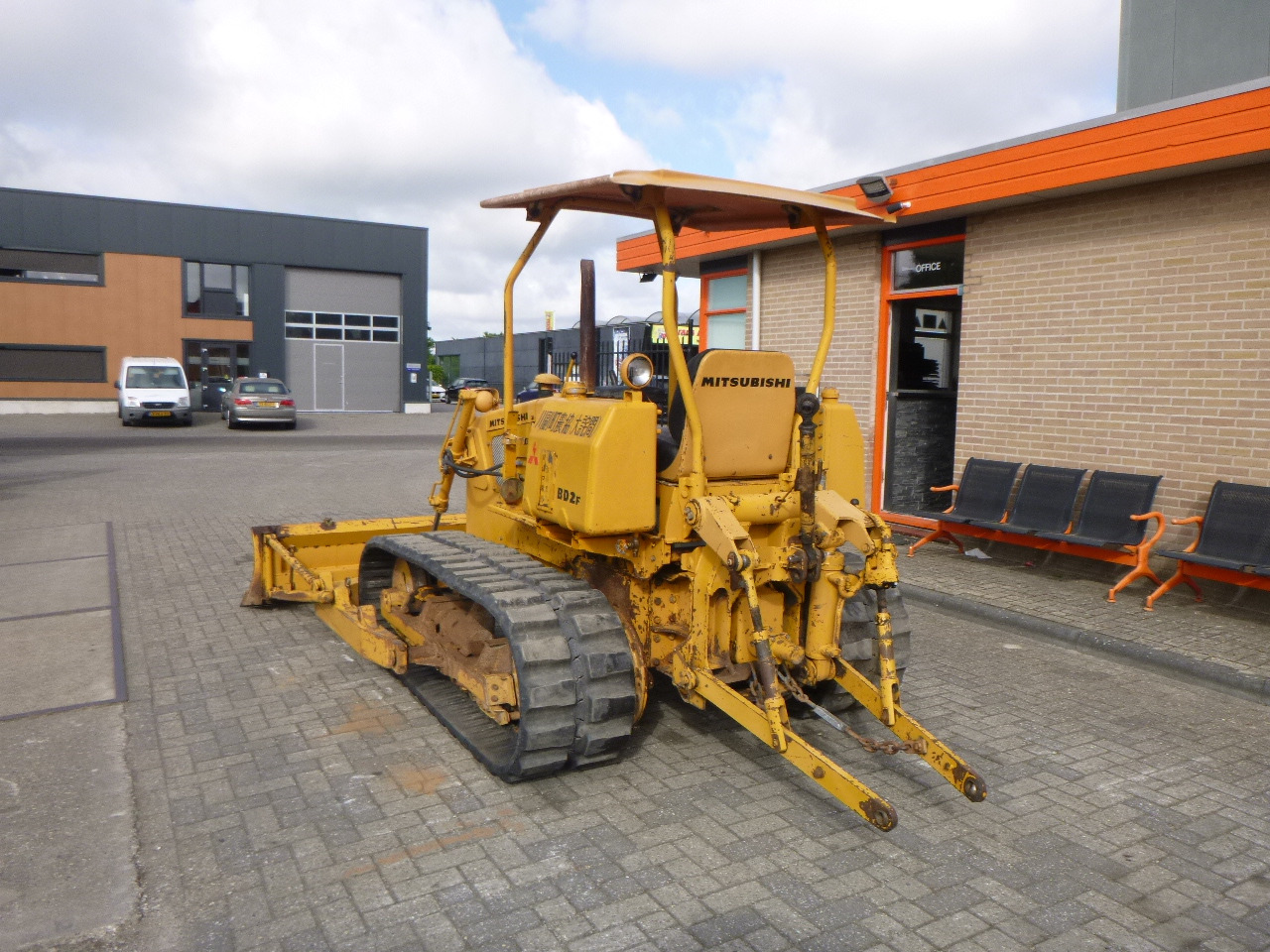 MITSUBISHI BD2F - Bulldozer: photos 3 MITSUBISHI BD2F - Bulldozer: photos 3