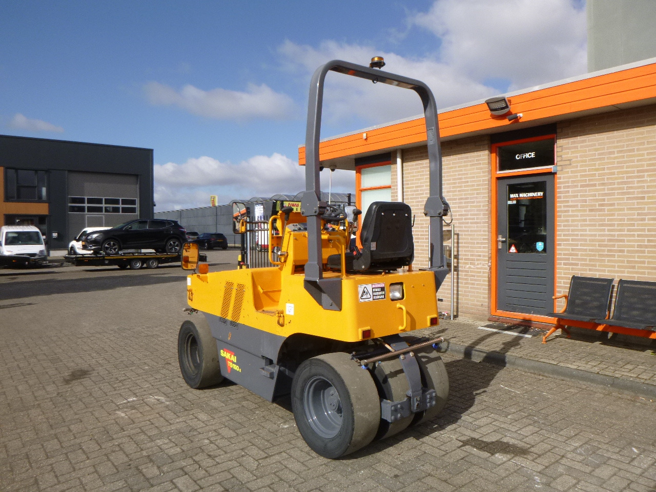 SAKAI TS160-2 - Compacteur à pneus: photos 3 SAKAI TS160-2 - Compacteur à pneus: photos 3