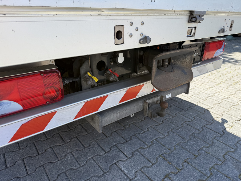 MAN TGL 8.180 Palfinger 6501 - Camion plateau, Camion grue: photos 2 MAN TGL 8.180 Palfinger 6501 - Camion plateau, Camion grue: photos 2