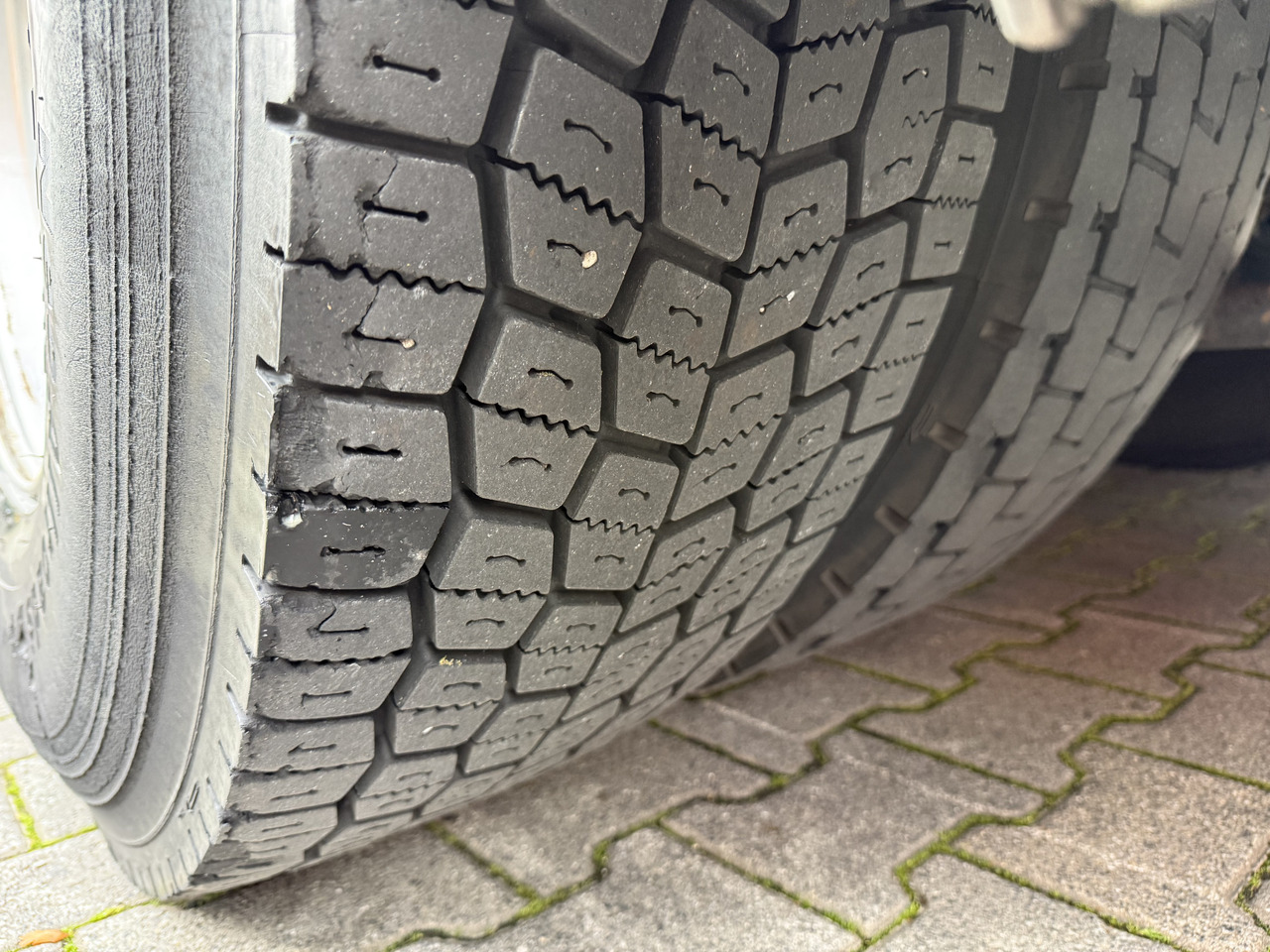 MAN TGS 26.360 6X2 Palfinger 27002 bis 26.5 Meter - Camion grue, Camion plateau: photos 3 MAN TGS 26.360 6X2 Palfinger 27002 bis 26.5 Meter - Camion grue, Camion plateau: photos 3