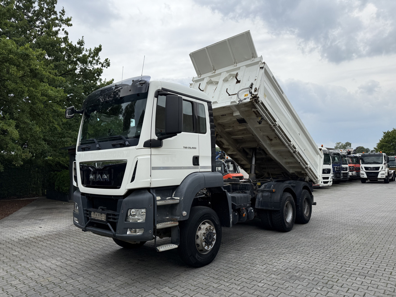 MAN TGS 26.400 6X6 BB Meiller - Camion benne: photos 1 MAN TGS 26.400 6X6 BB Meiller - Camion benne: photos 1