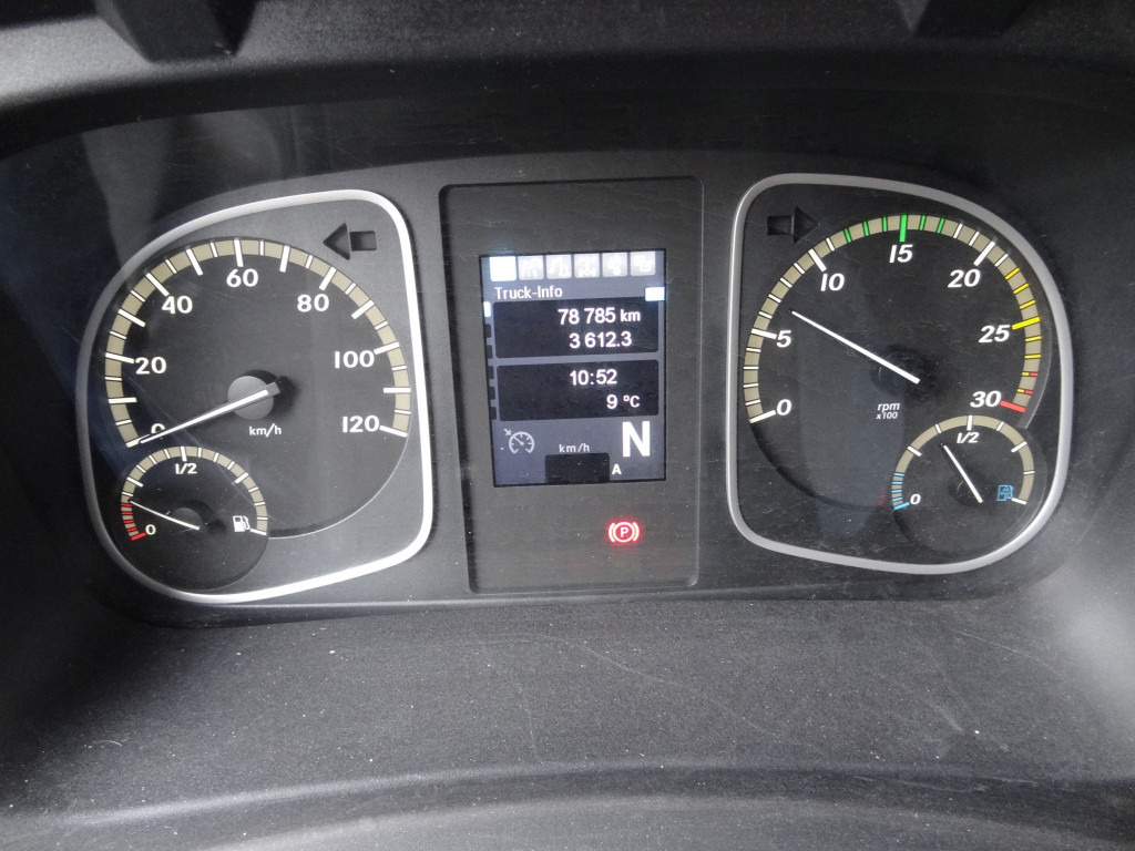 Mercedes-Benz Atego 1023 Palfinger 6501 bis 14.5 Meter - Camion plateau, Camion grue: photos 3 Mercedes-Benz Atego 1023 Palfinger 6501 bis 14.5 Meter - Camion plateau, Camion grue: photos 3