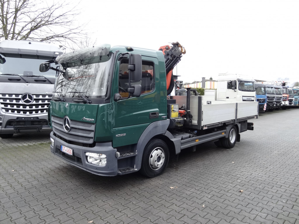 Mercedes-Benz Atego 1023 Palfinger 6501 bis 14.5 Meter - Camion plateau, Camion grue: photos 1 Mercedes-Benz Atego 1023 Palfinger 6501 bis 14.5 Meter - Camion plateau, Camion grue: photos 1