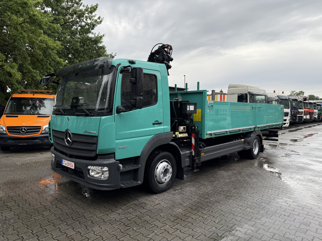 Mercedes-Benz Atego 1227 Kran MKG 96 - Camion plateau, Camion grue: photos 1 Mercedes-Benz Atego 1227 Kran MKG 96 - Camion plateau, Camion grue: photos 1