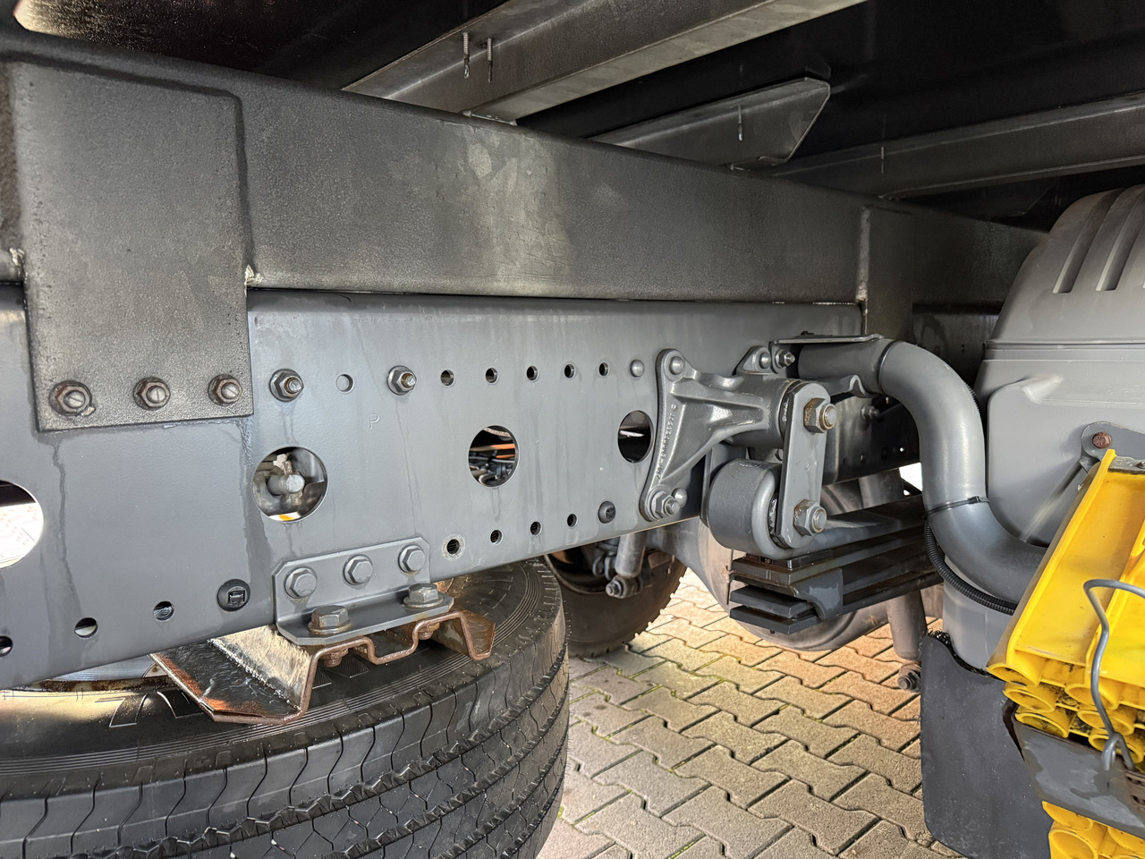 Mercedes-Benz Atego 1524 Palfinger 12002 bis 19 Meter - Camion plateau, Camion grue: photos 3 Mercedes-Benz Atego 1524 Palfinger 12002 bis 19 Meter - Camion plateau, Camion grue: photos 3