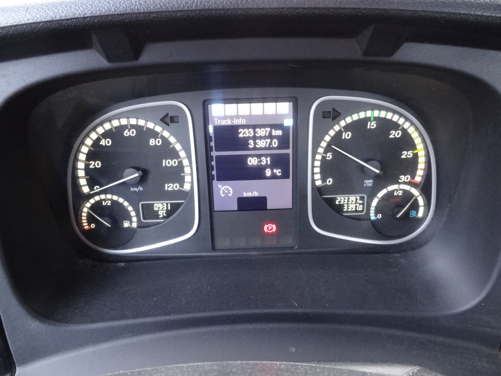 Mercedes-Benz Atego 818 Kran Palfinger 6501 - Camion plateau, Camion grue: photos 5 Mercedes-Benz Atego 818 Kran Palfinger 6501 - Camion plateau, Camion grue: photos 5